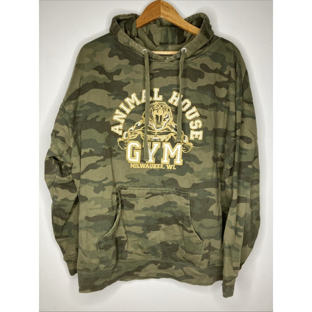 Animal House Gym Milwaukee Wisconsin Men's 2XL Green Camo Camouflage Hoodie READ